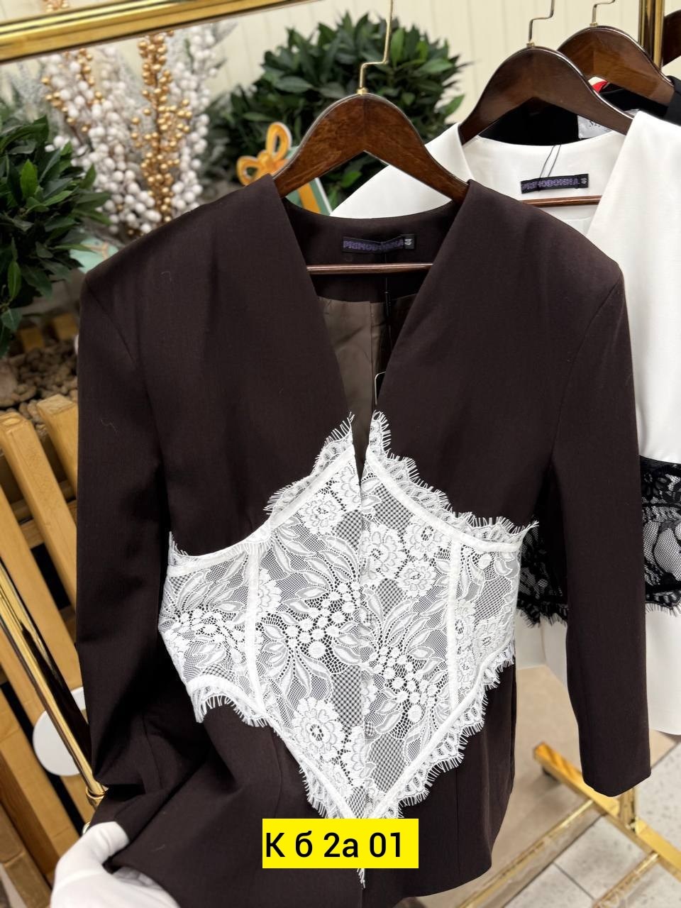 жакет с кружевом,пиджак с кружевом,пиджак