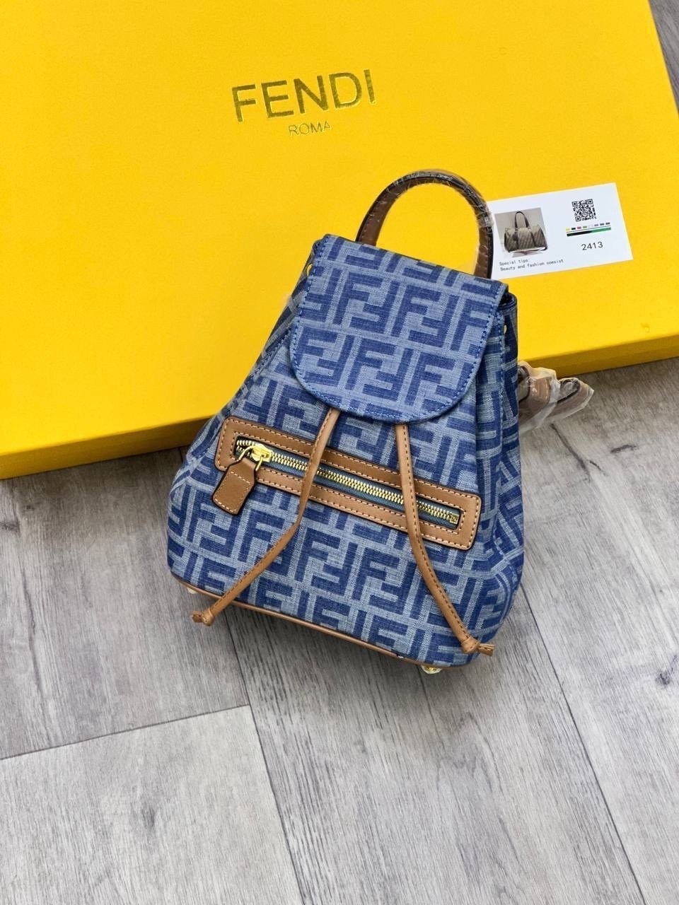 рюкзак fendi,модные рюкзаки,рюкзак женский fendi,женские рюкзаки,рюкзак фенди