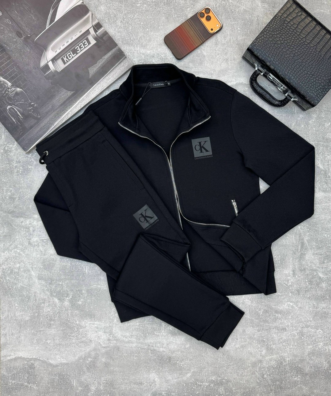 мужской спортивный костюм armani exchange,спортивный костюм calvin klein,спортивный костюм stefano ricci,спортивный костюм armani exchange,спортивный костюм armani мужской