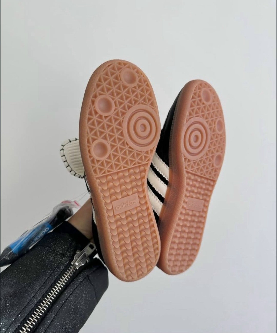 кроссовки adidas,,adidas samba кроссовки,кроссовки адидас самба,кроссовки adidas originals samba