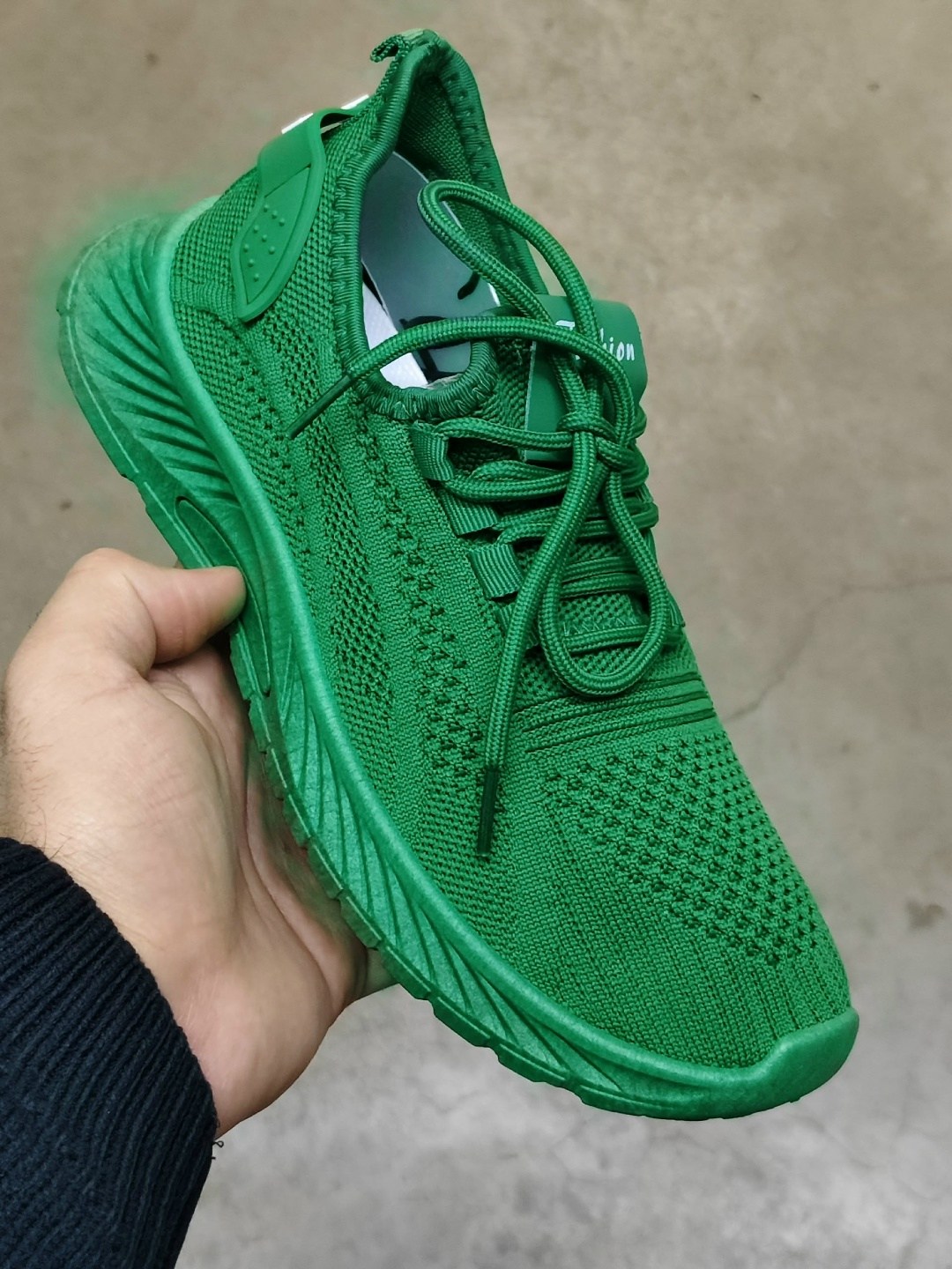 кроссовки,кроссовки закрытые,повседневные кроссовки,мужские кроссовки,кроссовка