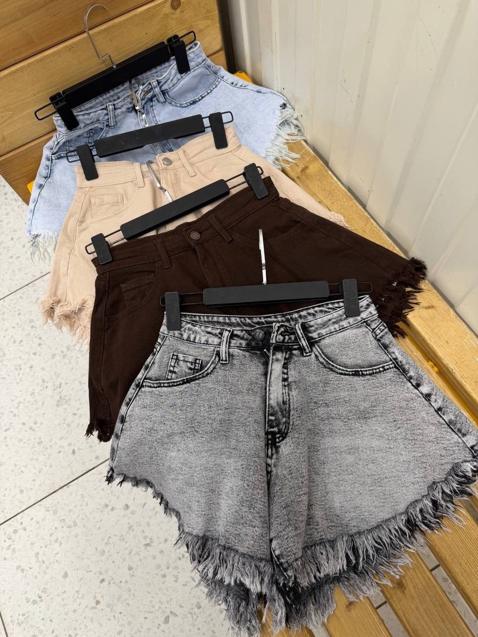 джинсовые шорты,шорты женские джинсовые,женские джинсовые шорты с высокой талией,джинсовые шорты женские удлиненные,шорты с высокой талией джинсовые