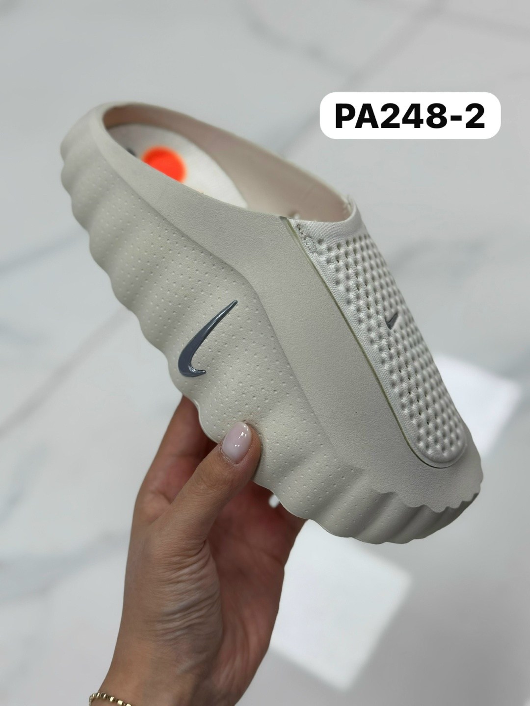 ,кроссовки,тапки найк,шлепанцы женские,домашние тапочки