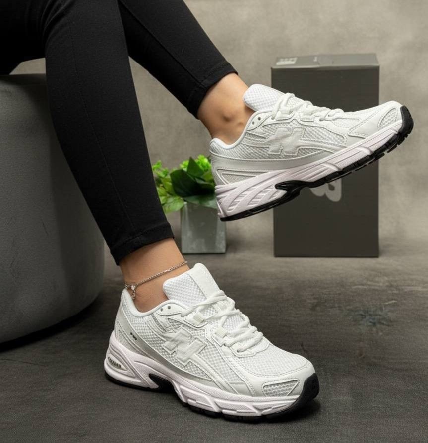 кроссовки,кроссовки женскиe,кроссовки бали,повседневные кроссовки,женские белые кроссовки