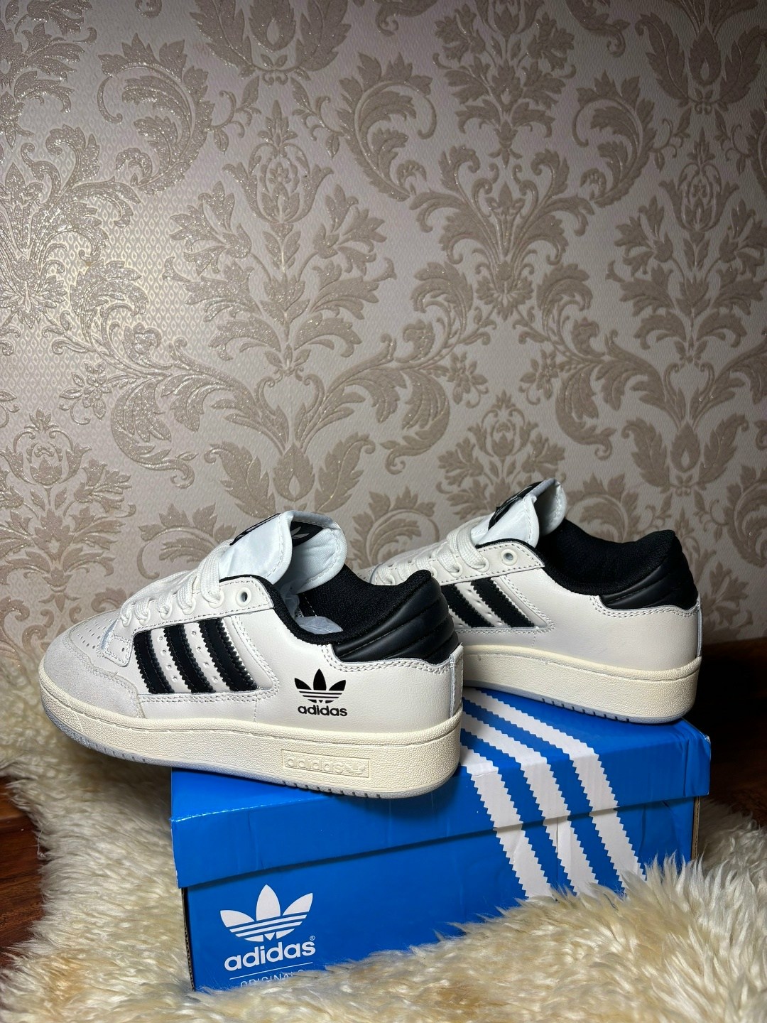 кроссовки adidas,кроссовки мужские adidas,кроссовки женский adidas,кроссовки мужские женские adidas,зимние кроссовки adidas forum 84 high