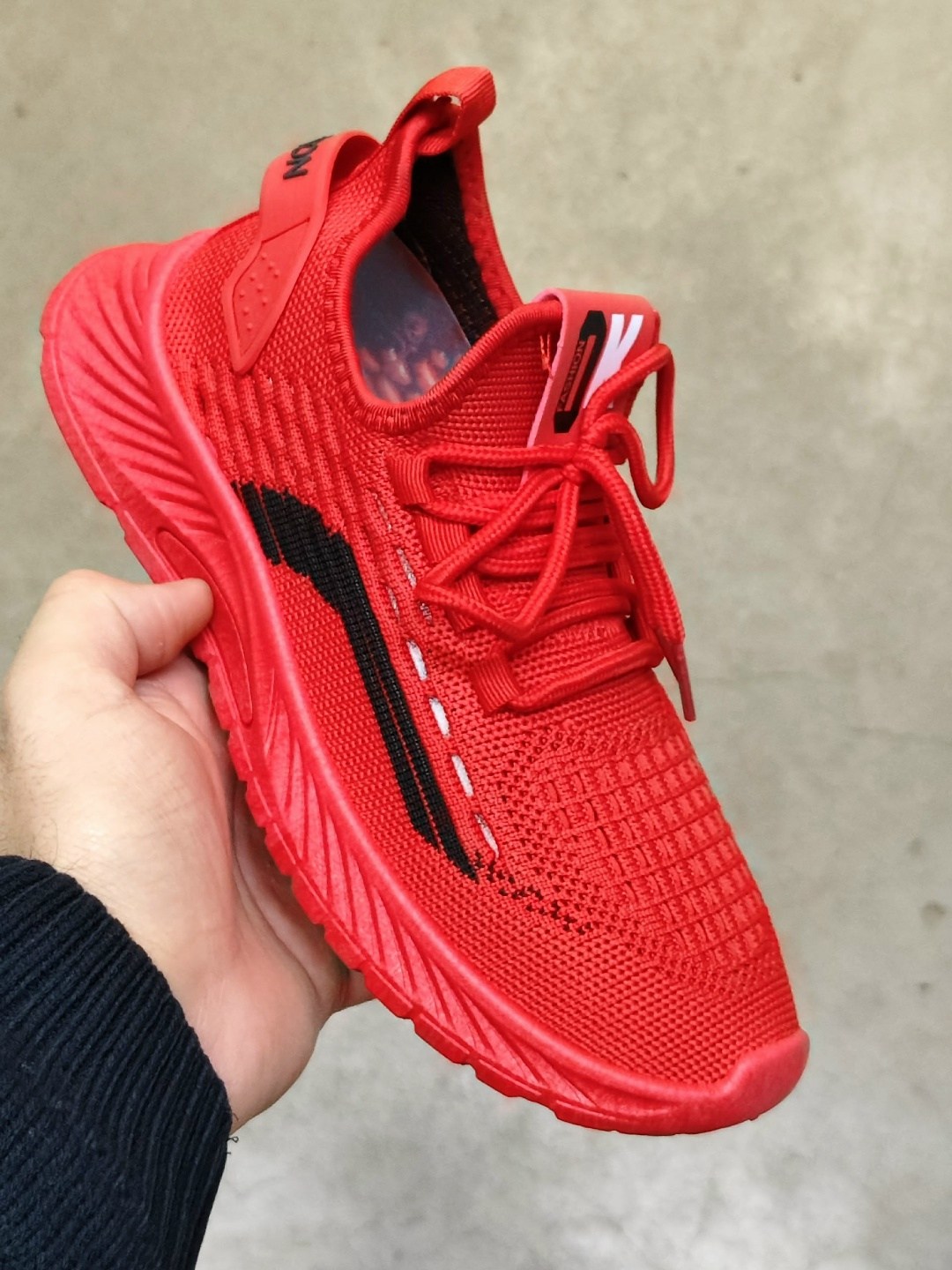 кроссовки,кроссовки закрытые,повседневные кроссовки,мужские кроссовки,кроссовка