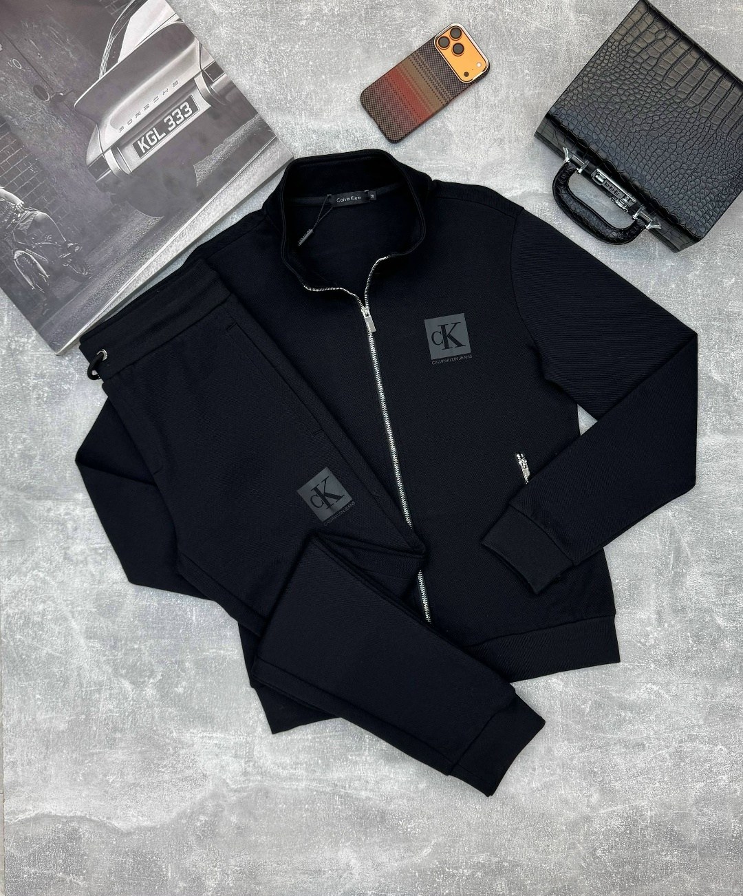 мужской спортивный костюм armani exchange,спортивный костюм calvin klein,спортивный костюм stefano ricci,спортивный костюм armani exchange,спортивный костюм armani мужской