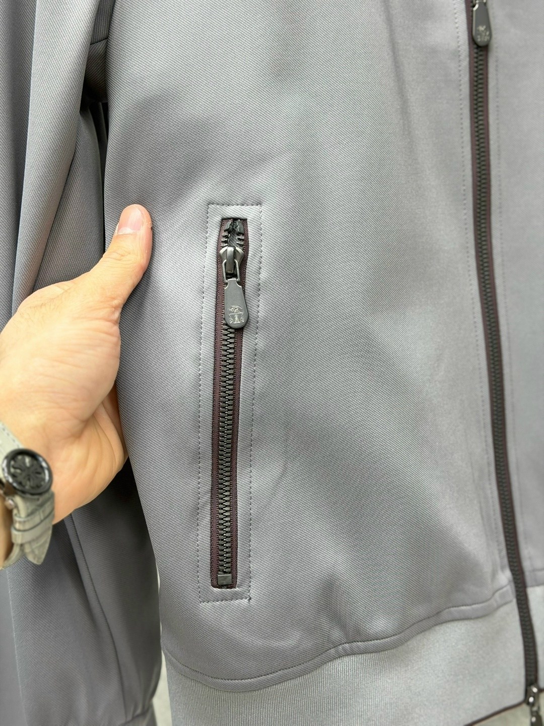 спортивный костюм brunello cucinelli,спортивный костюм philipp plein,спортивный костюм billionaire,костюм brunello cucinelli,мужские спортивные костюмы