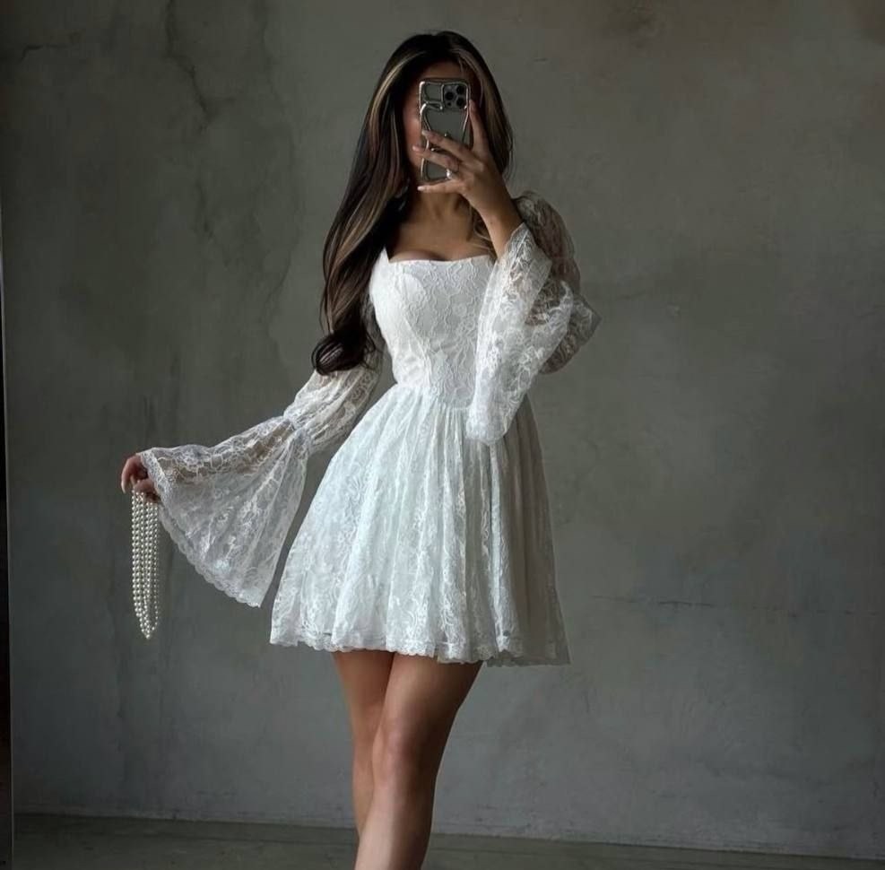 кружевное платье,платье с кружевами,шикарное платье,платье,кружевное вечернее платье