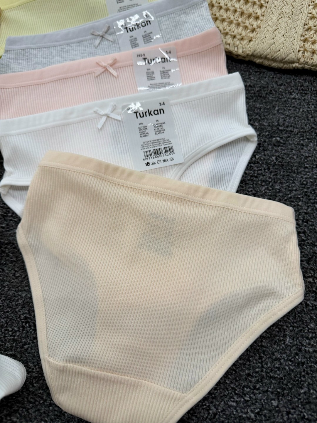 комплект трусов,комплект трусов слипы,комплект трусов женские,хлопчатобумажные женские трусы,трусы для женщин