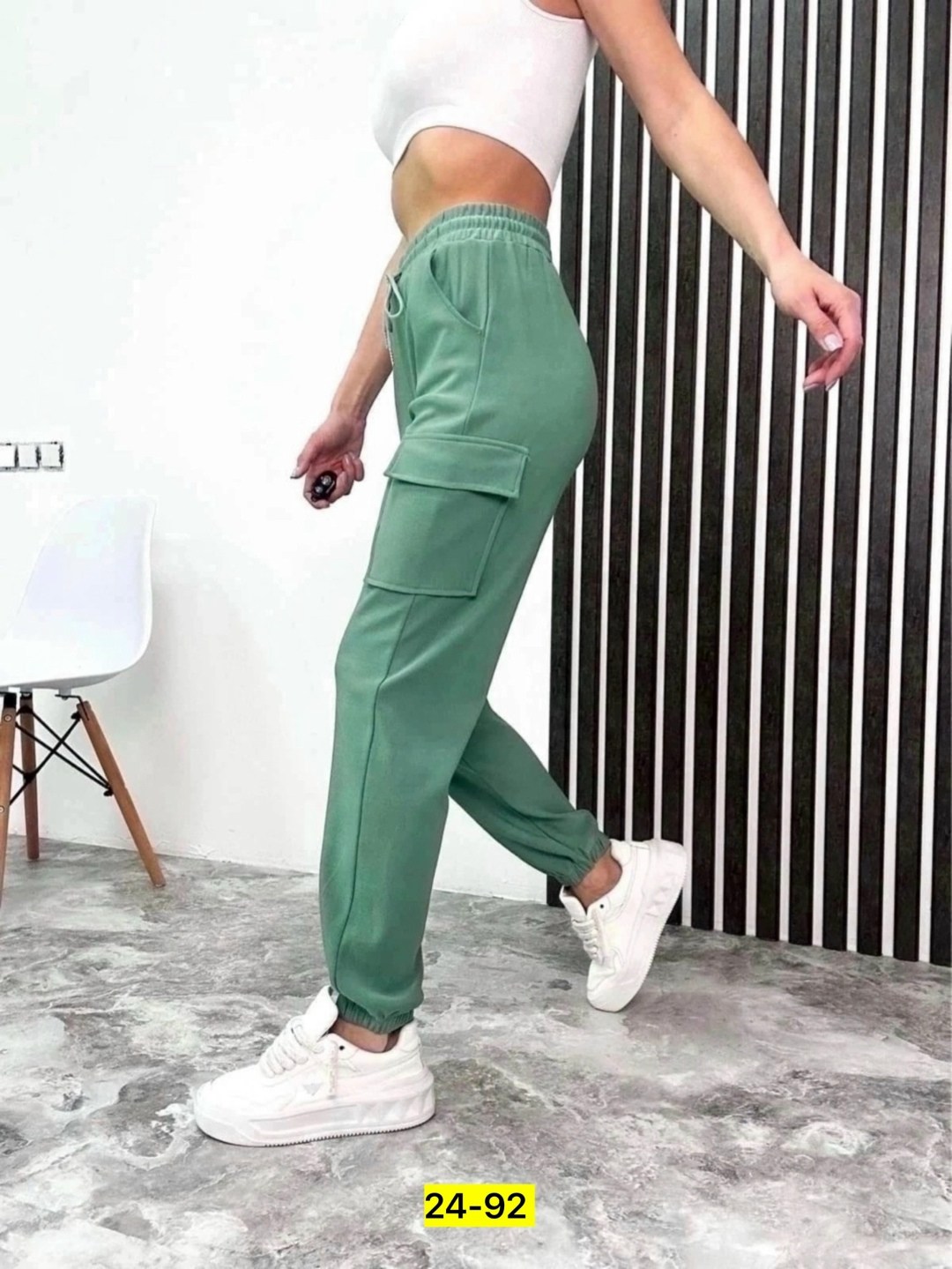 брюки спортивные женская,спортивные брюки,женские штаны,зеленые брюки спортивные,штаны джоггеры