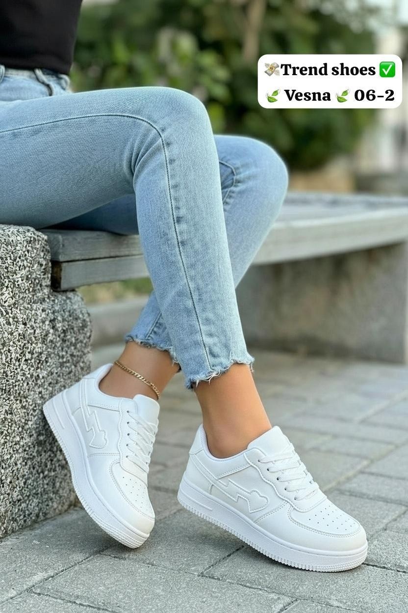 ,женские кроссовки, спортивная,повседневные кроссовки,кроссовки модные