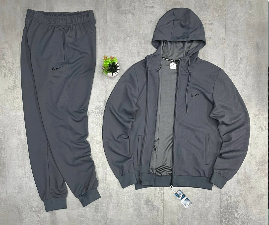 костюм спортивный nike,спортивный костюм nike мужской,мужские спортивные костюмы,спортивный костюм nike на флисе,спортивные костюмы для мужчин