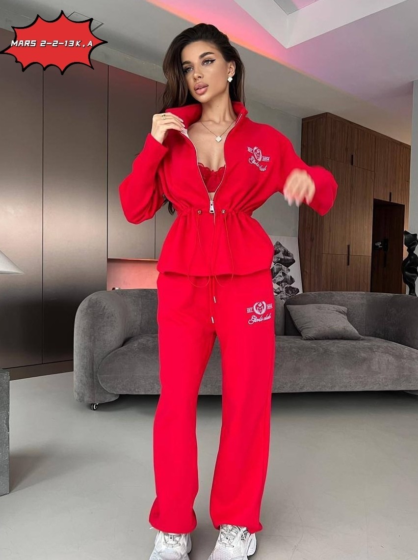 костюм женский,женский спортивный костюм,костюм спортивный,стильный костюм,костюм спорт