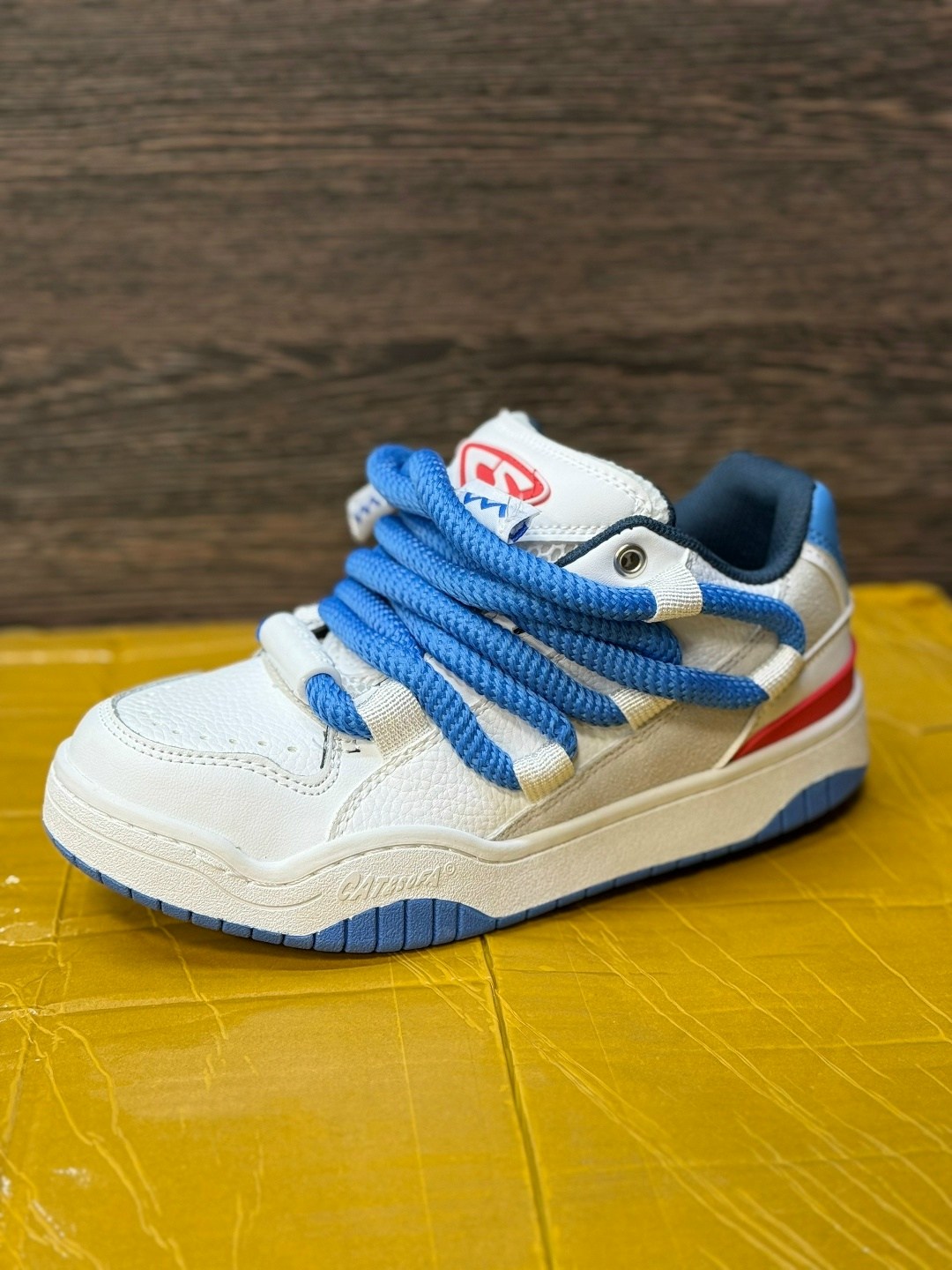 удобные кроссовки,повседневные кроссовки,модные кроссовки,,кроссовки оригинал