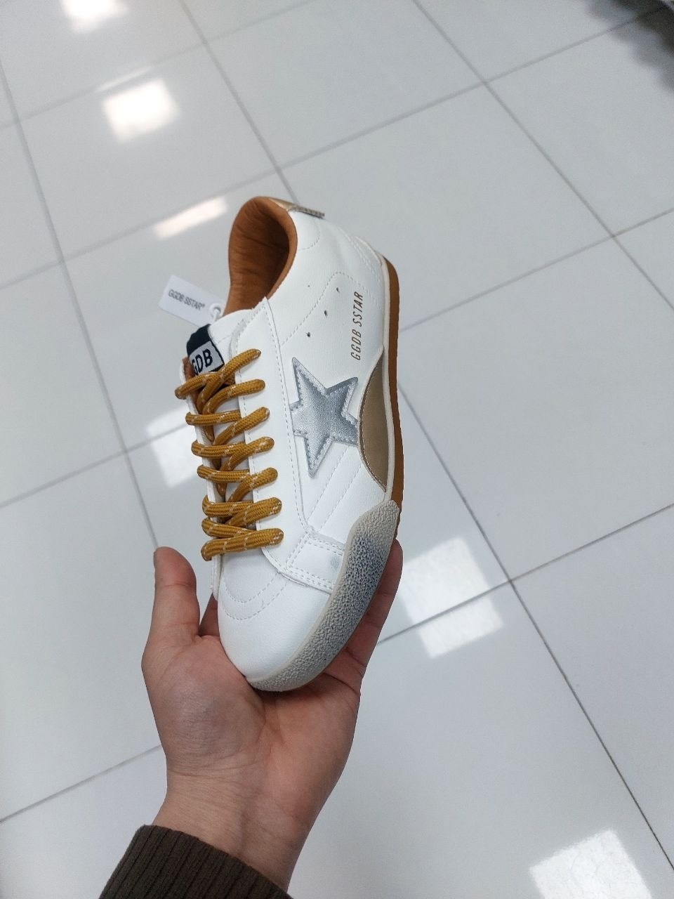 кроссовки golden goose,кроссовки ball star черного и белого цвета golden goose,,кеды golden goose,golden goose чёрные кроссовки