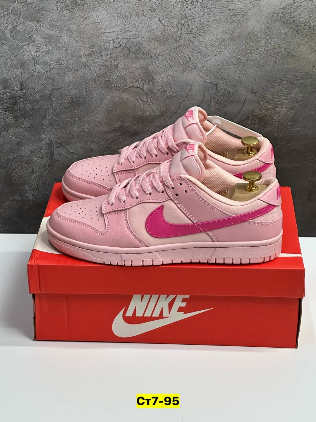 розовые кроссовки найк,женские кроссовки nike,кроссовки найк женские розовые,кроссовки,розовые кроссовки