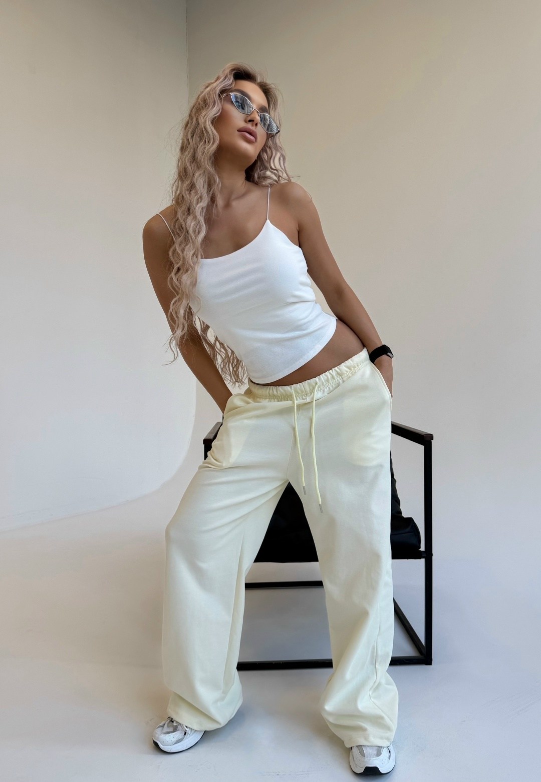 спортивные брюки женские,cпортивные штаны женские,брюки спортивные,спортивные штаны женские широкие,розовые брюки