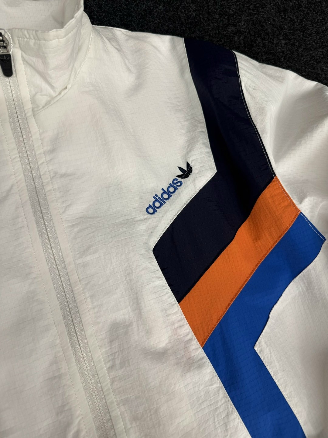 спортивные костюмы адидас материал плащевка,спортивный костюм adidas,спортивные костюмы для мужчин,спортивный костюм адидас 90,костюм adidas 90 х