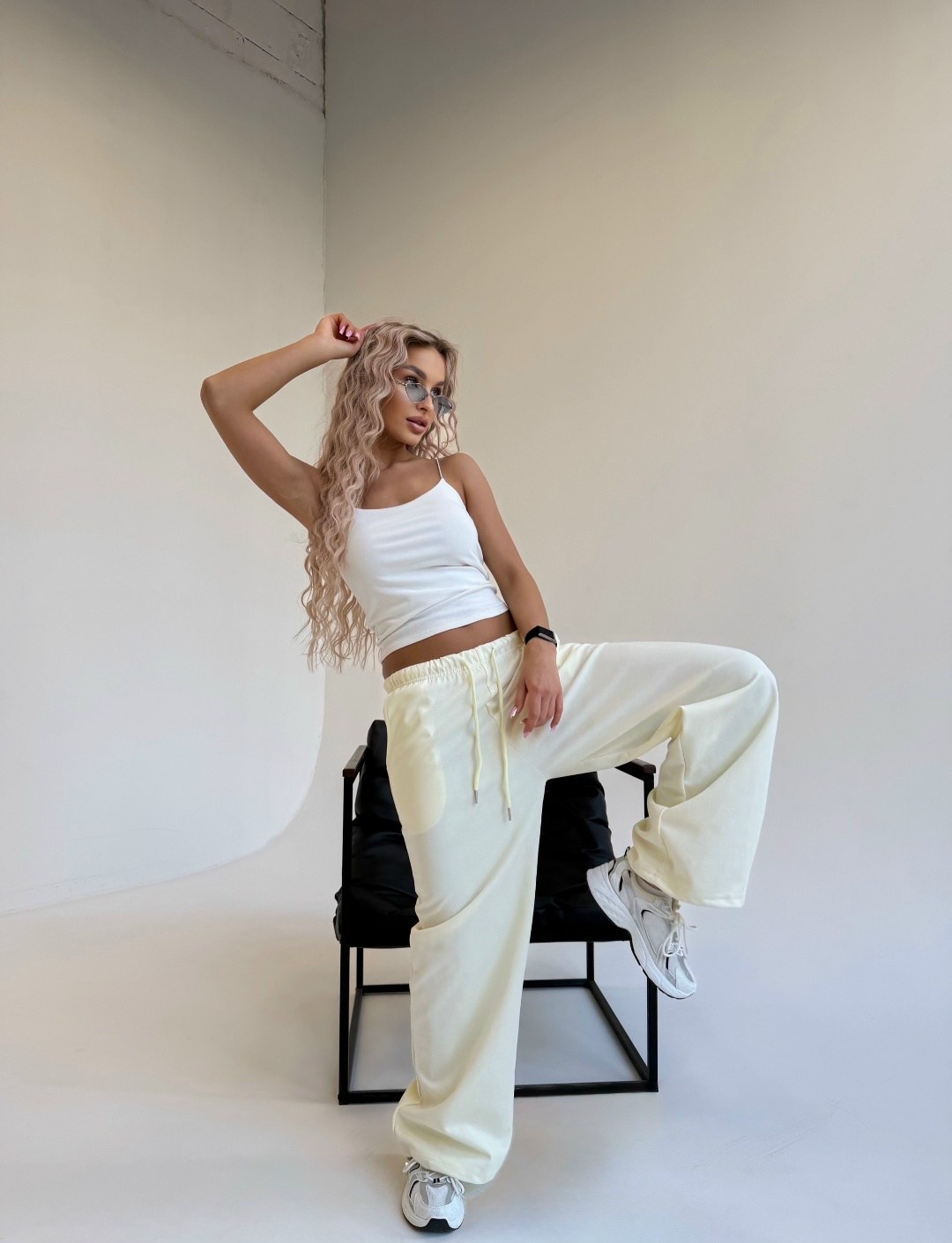 спортивные брюки женские,cпортивные штаны женские,брюки спортивные,спортивные штаны женские широкие,розовые брюки