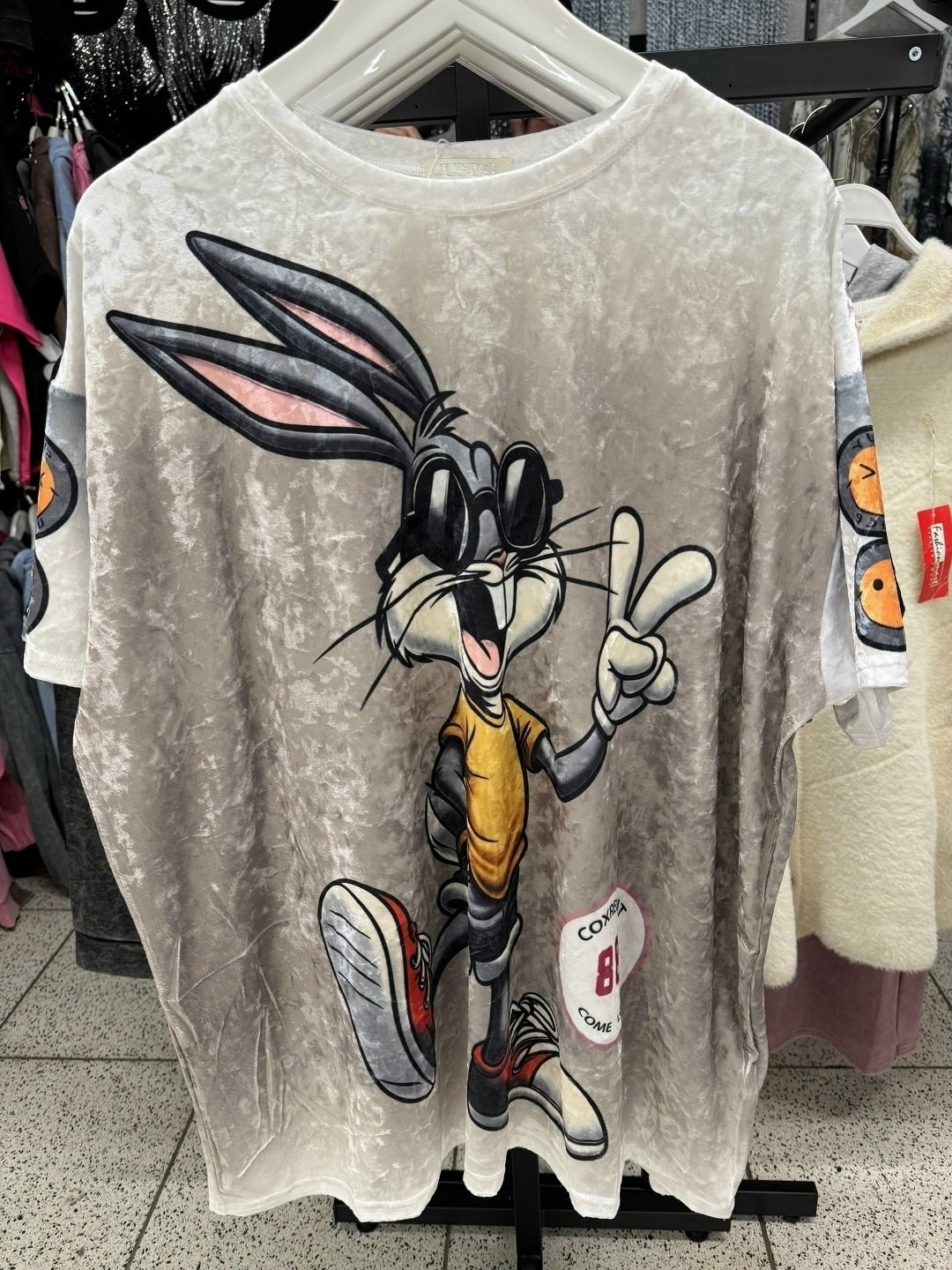 одежда в стиле,женская кофта,дизайн футболки,футболки модные