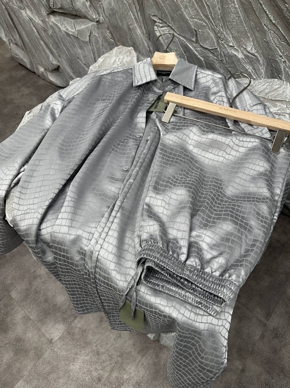 женский костюм,шелковый костюм,костюм,серебряный костюм женский