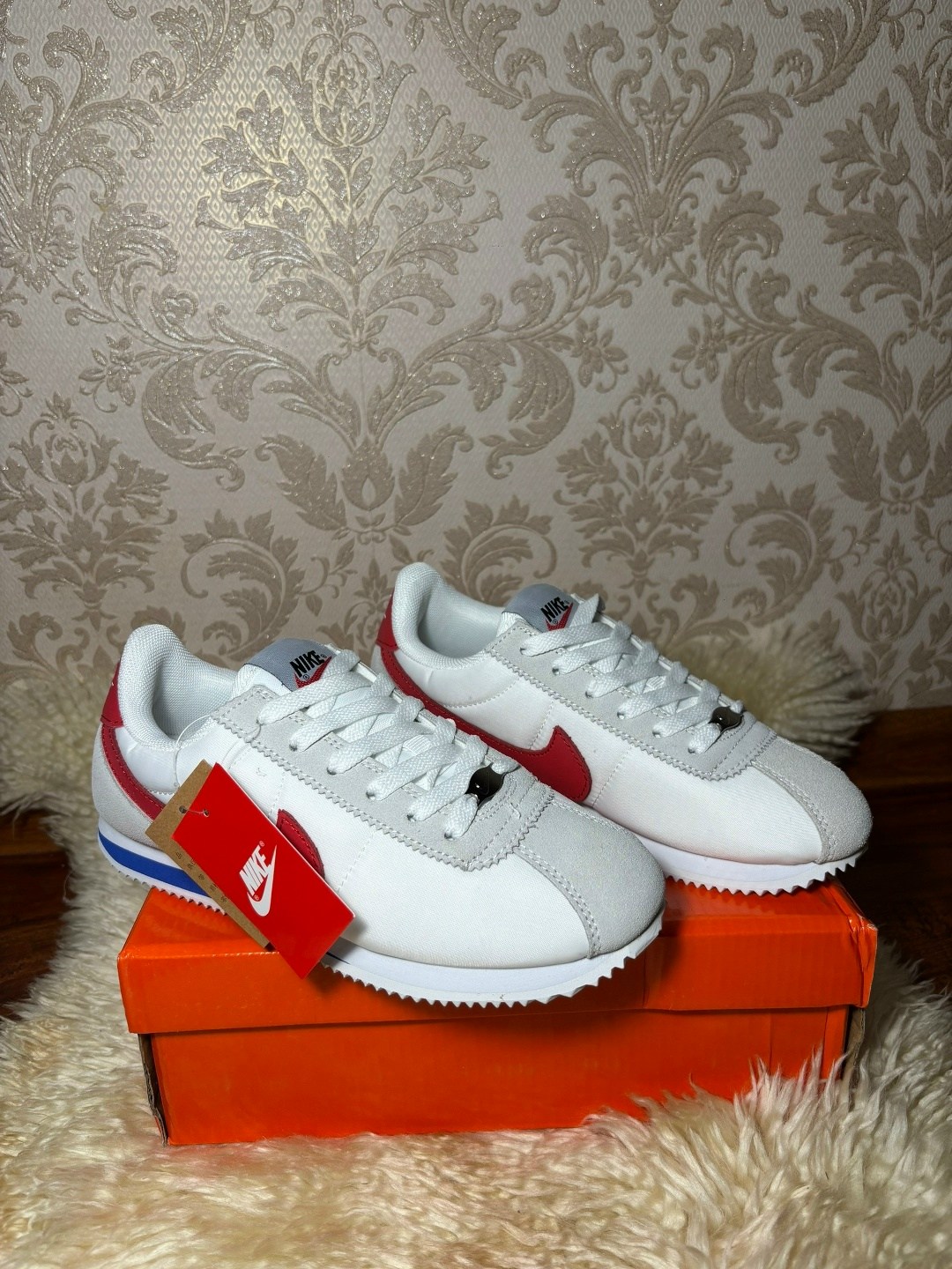 nike cortez classic,кроссовки nike classic cortez,кроссовки nike classic cortez leather,кроссовки nike cortez,nike cortez forrest gump