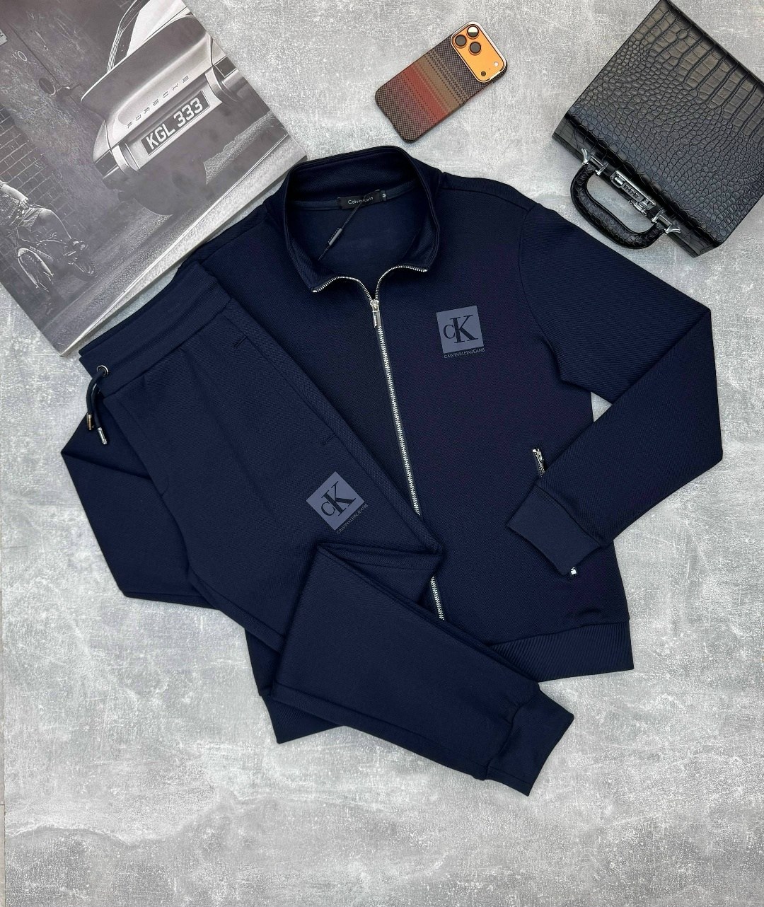 мужской спортивный костюм armani exchange,спортивный костюм calvin klein,спортивный костюм stefano ricci,спортивный костюм armani exchange,спортивный костюм armani мужской