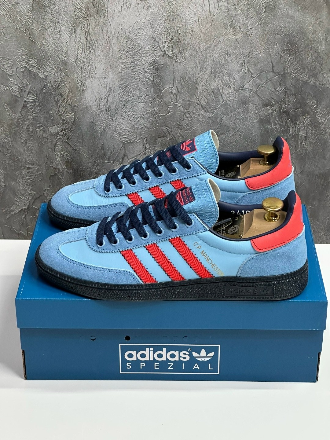 кроссовки adidas manchester spezial x c.p. company,кроссовки adidas spezial,кроссовки adidas,кроссовки spezial c p company manchester adidas,adidas spzl manchester x c.p company