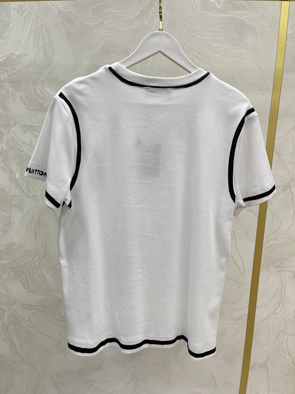 футболка диор мужская белая,футболки модные,футболки женская,футболки женские мужские,футболки белые