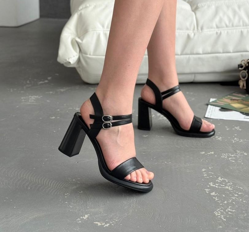 босоножки на каблуках,босоножки женские,босоножки на высоком каблуке,стильные босоножки,босоножки с ремешками