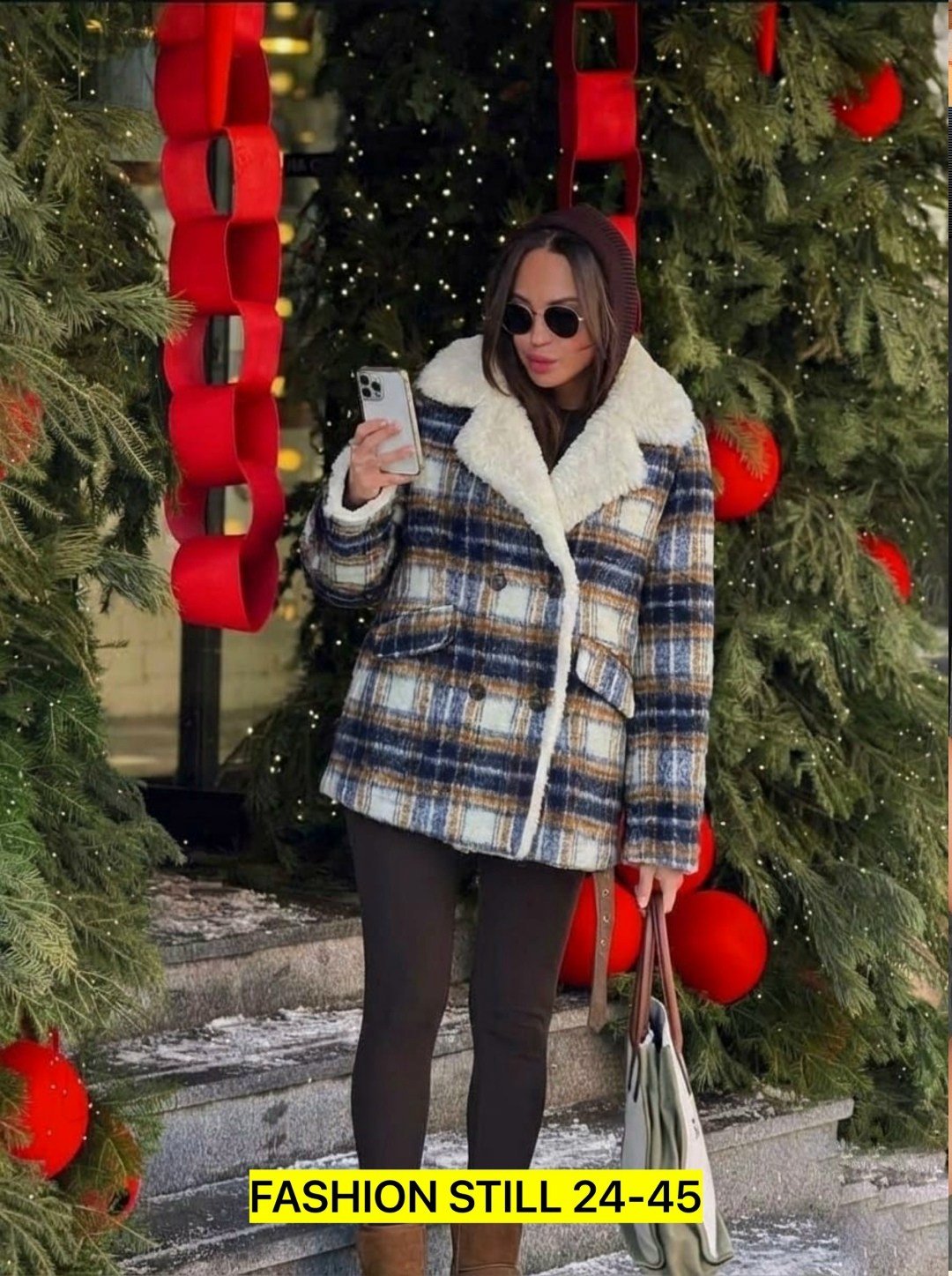 женская верхняя одежда дублёнка,дубленка женская зимняя,пальто в клетку демисезонное,дублёнка с пушистым воротником и клетчатой расцветкой,пальто модное