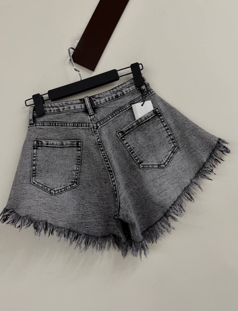 джинсовые шорты,шорты женские джинсовые,женские джинсовые шорты с высокой талией,джинсовые шорты женские удлиненные,шорты с высокой талией джинсовые