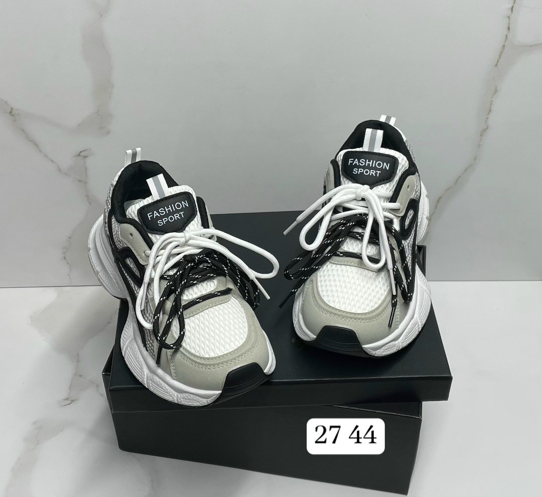 кроссовки женскиe,кроссовки,кроссовки брендовые,модные кроссовки,женские массивные кроссовки