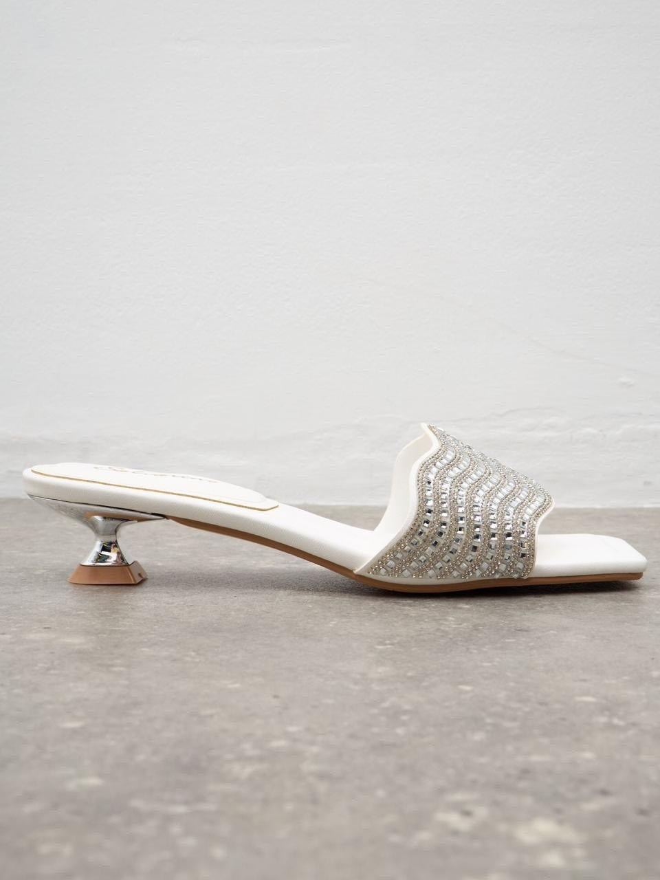 шлепки женские белые,модные шлепанцы,женские шлепанцы,сандалии босоножки,