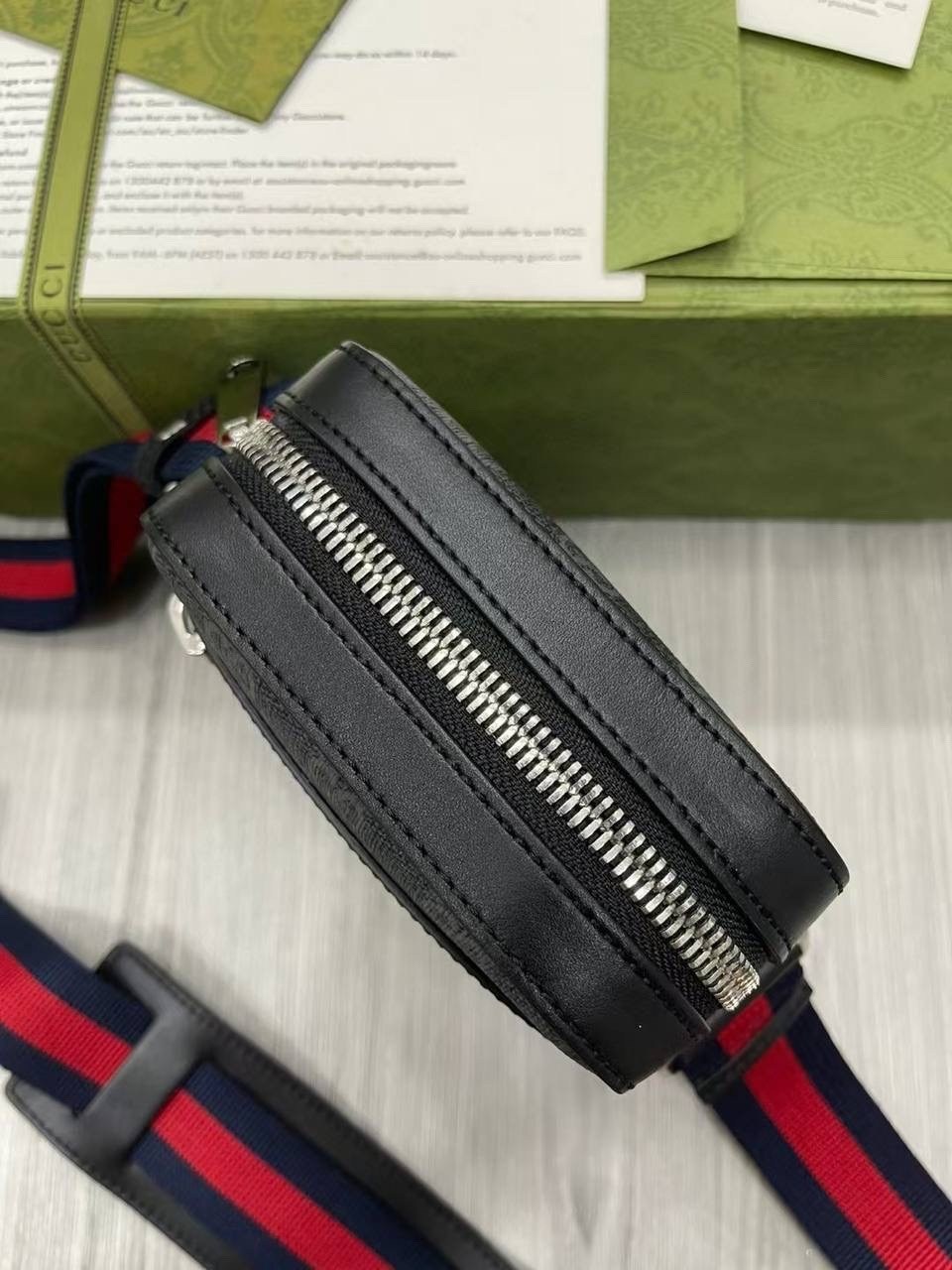 сумка gucci мужская через плечо,мужская сумка gucci,сумка через плечо gucci,сумка мессенджер gucci,сумка гуччи мужская через плечо