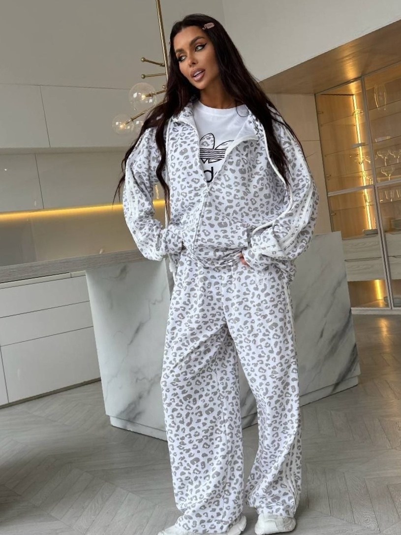 женский костюм,стильный костюм,леопардовые костюмы,костюм с принтом,костюм