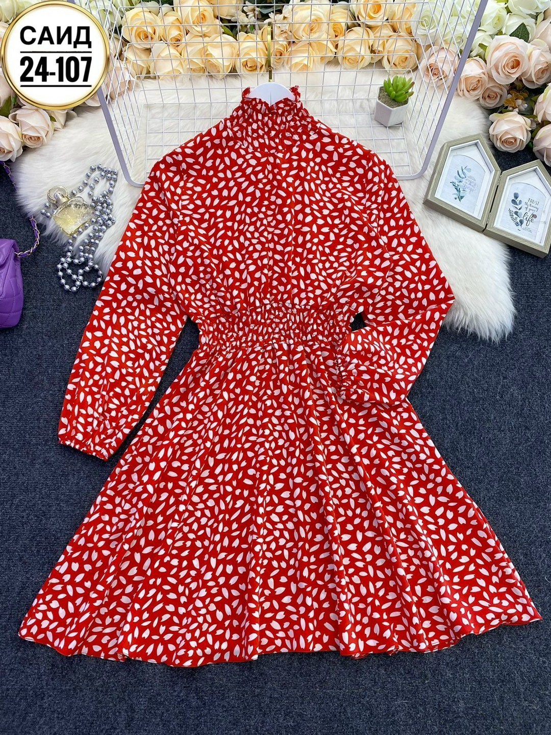 женская платье,платья,платье короткие,платье с длинными рукавами,женское платье с длинными рукавами