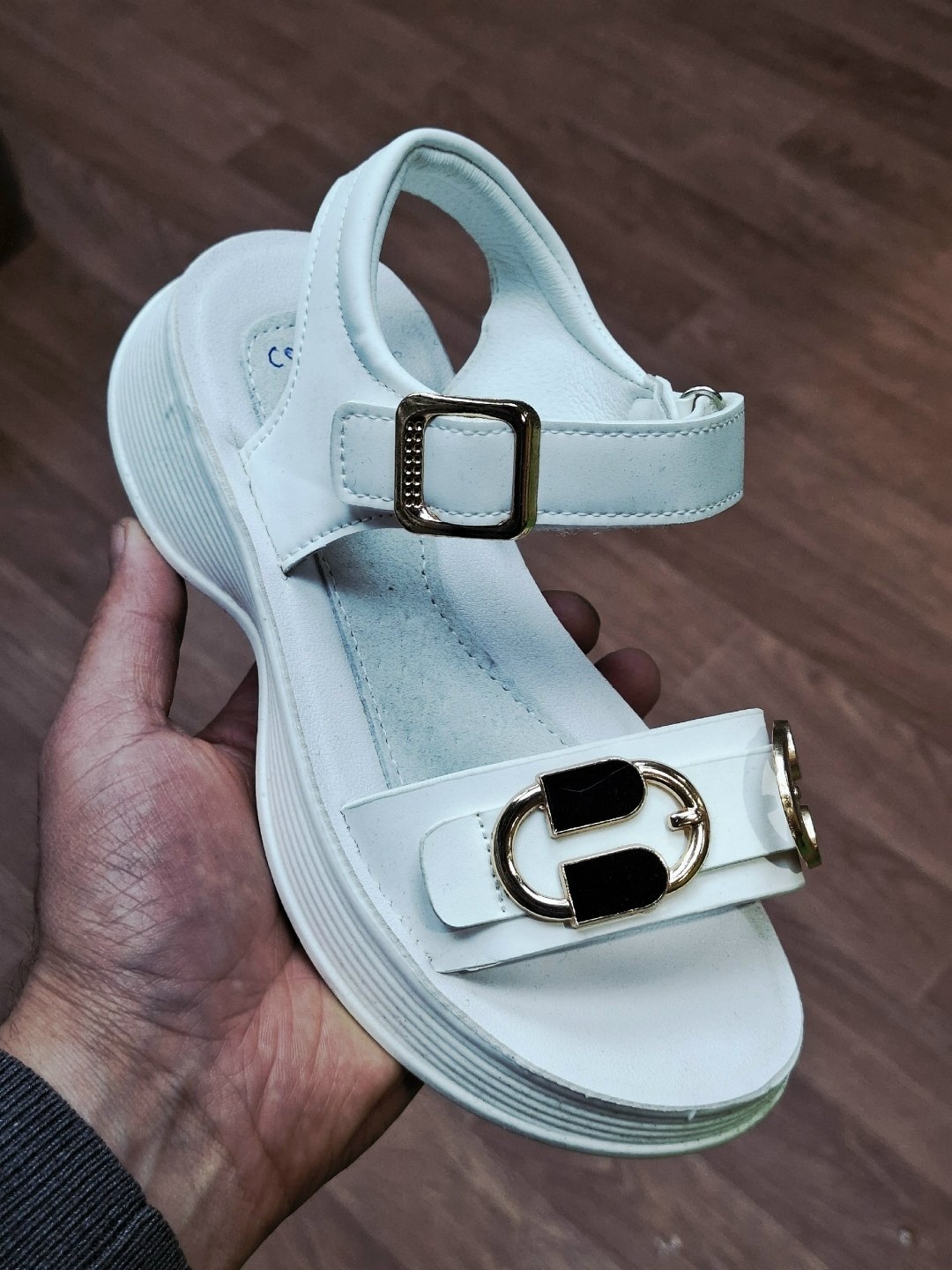 женские босоножки,,босоножки для девочек,нарядные босоножки,босоножки белые