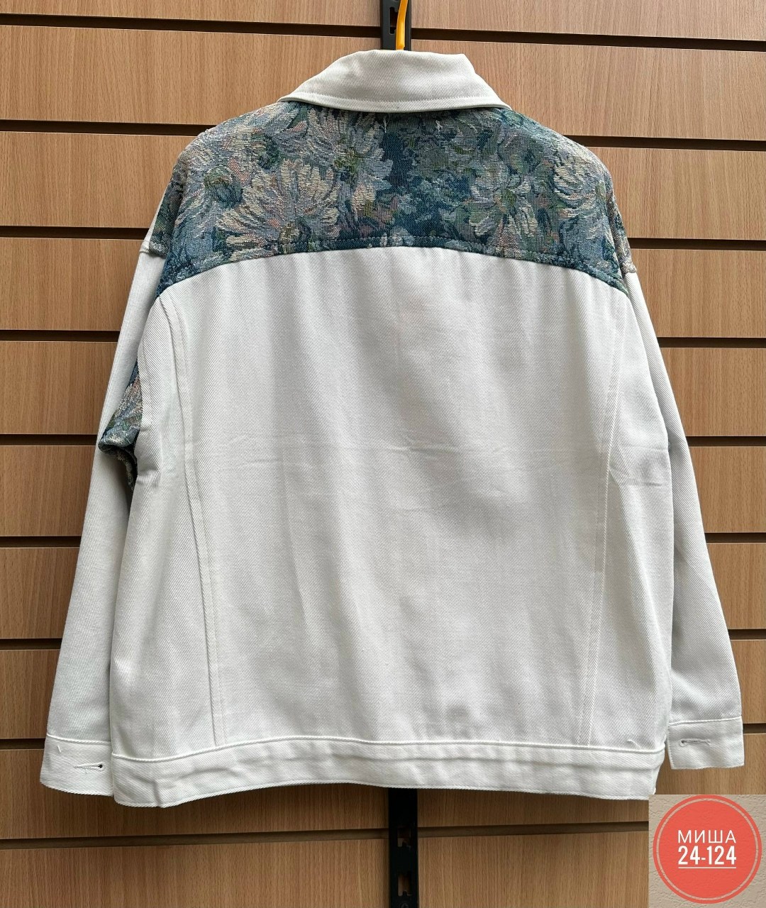 джинсовая куртка,женская джинсовая куртка,куртка с принтом джинсовая,куртка с принтом,женская куртка