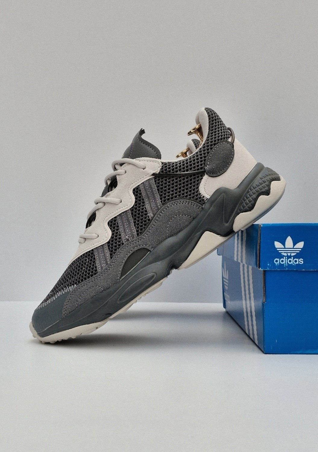 кроссовки мужские adidas ozweego,кроссовки adidas ozweego,кроссовки adidas,кроссовки adidas мужские,кроссовки