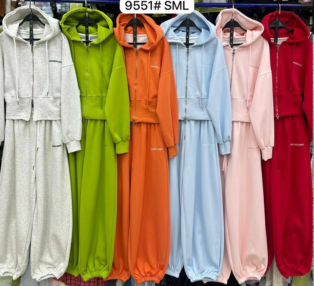 стильные костюмы,костюм спортивный женский,костюм спортивный,костюм на флисе,трикотажные костюмы