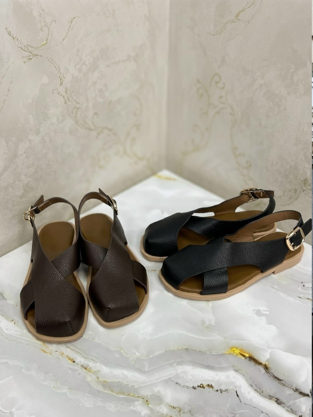 кожаные сандалии miu miu,босоножки miu miu,сандалии miu miu,босоножки эко,босоножки женские