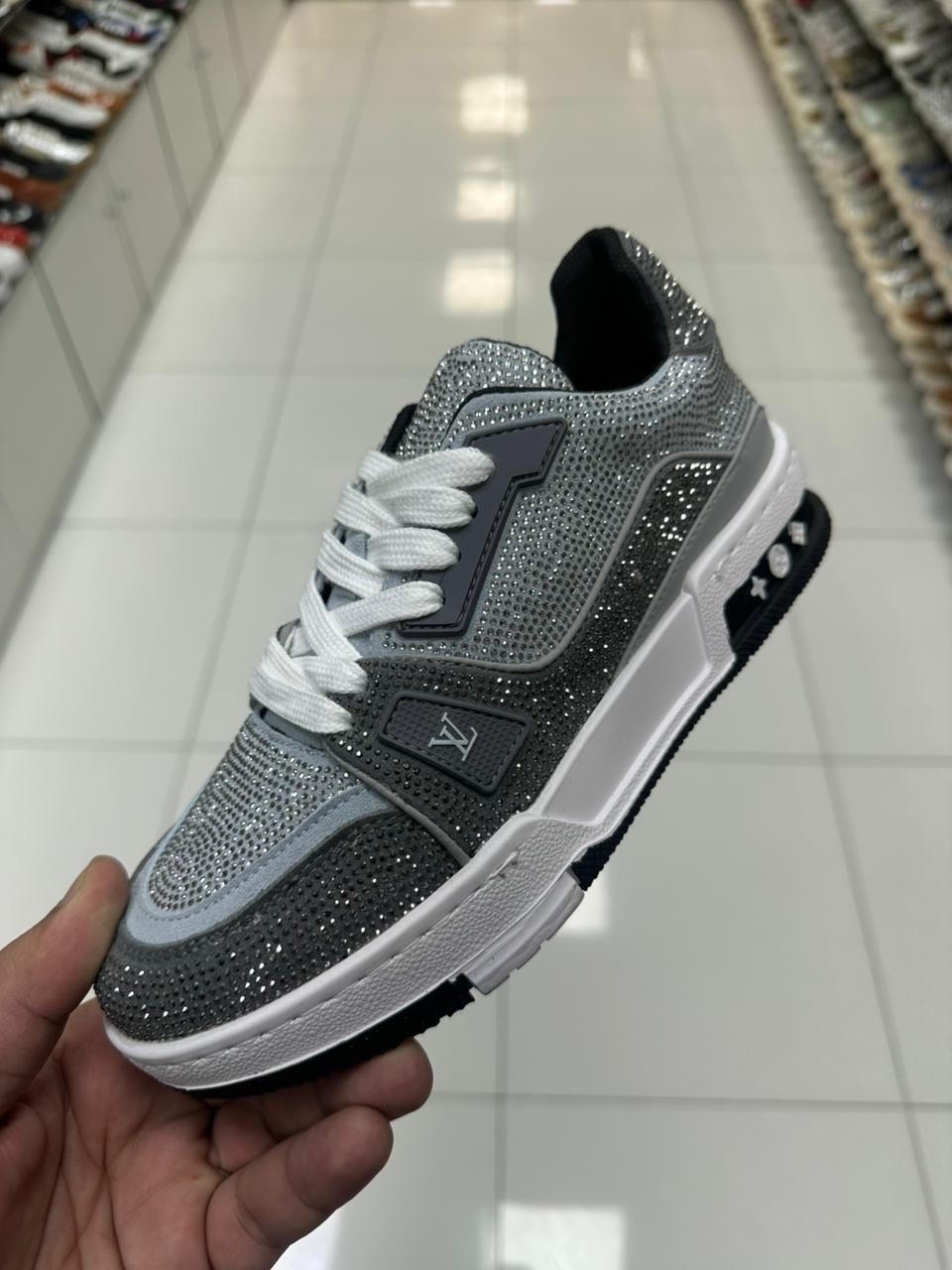 кроссовки louis vuitton trainer,,louis vuitton кроссовки,кроссовки мужские louis vuitton,кроссовки женскиe