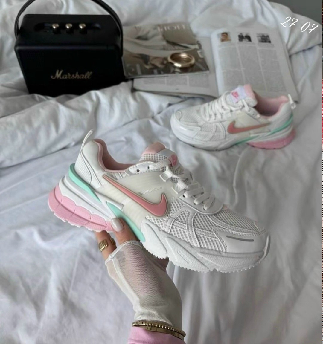 кроссовки женские nike,кроссовки,женские кроссовки,nike кроссовки,найки кроссовки женские