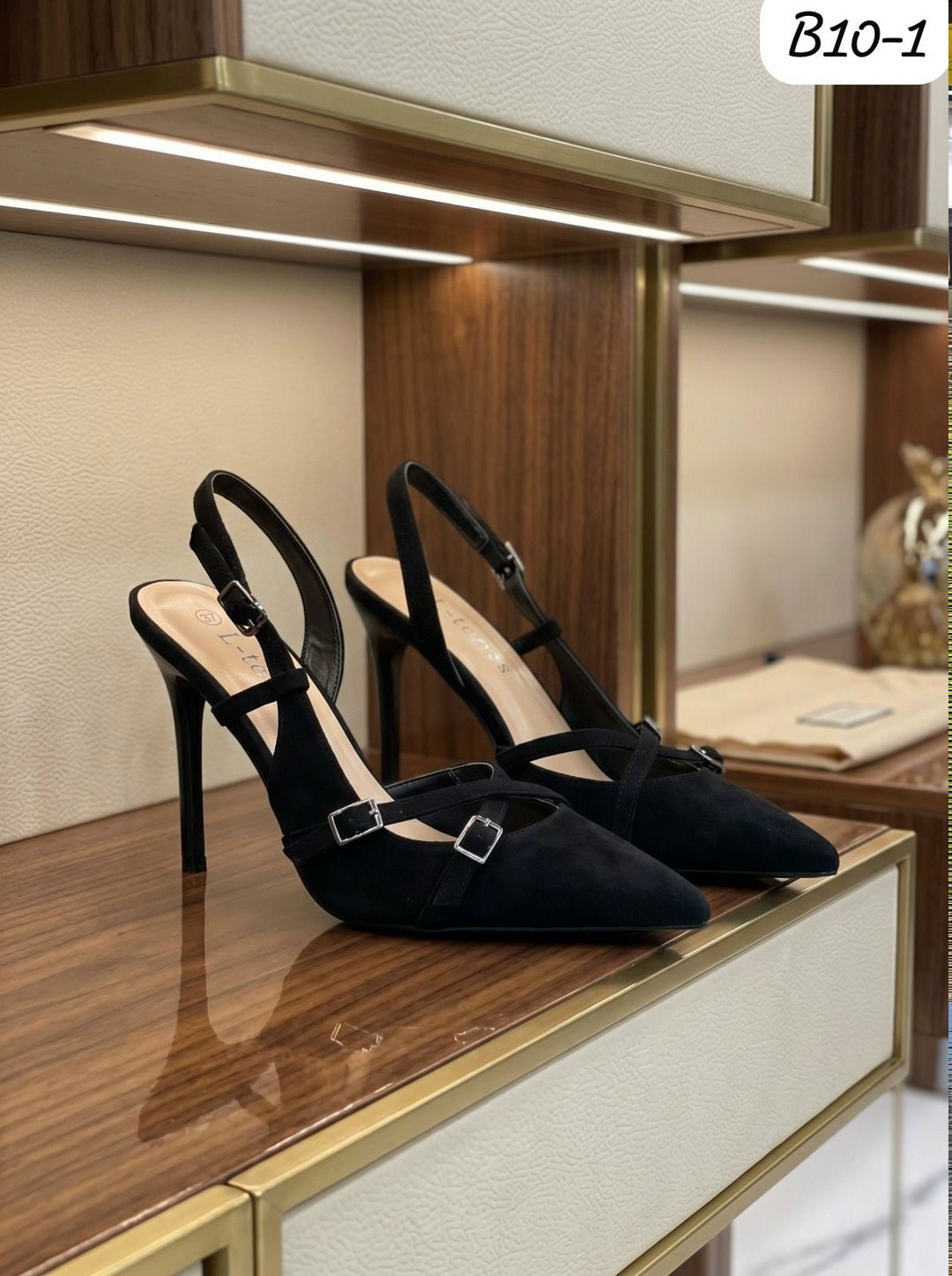 ,босоножки замшевые,женские босоножки,женские каблуки,женская