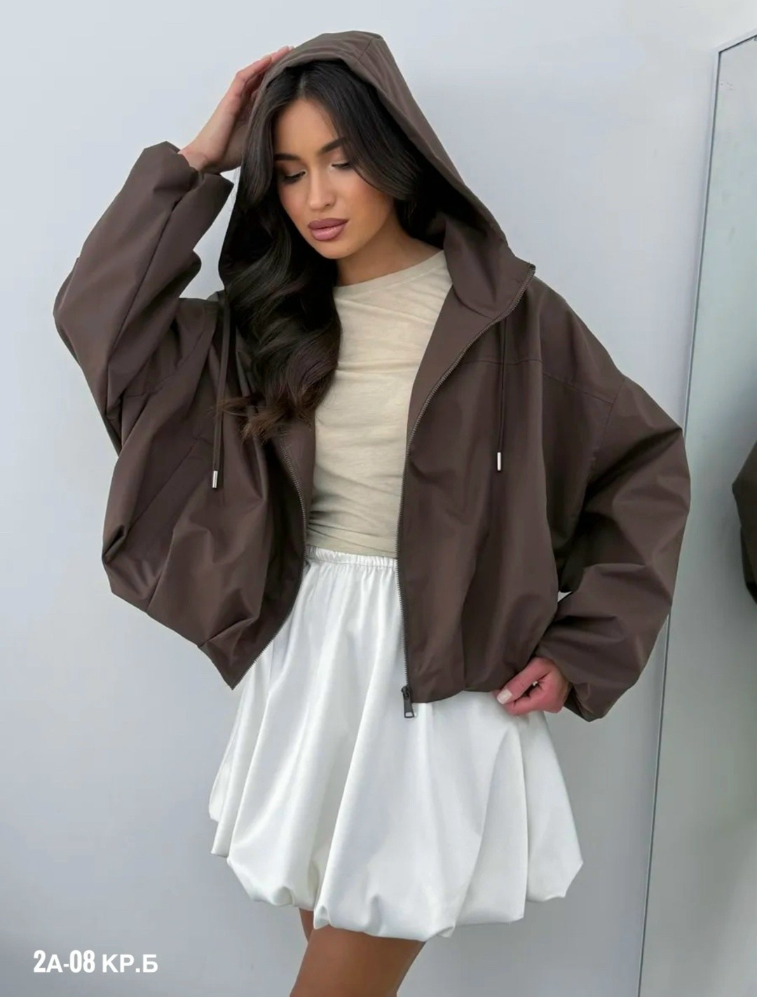 куртка стильная,ветровка женская,куртка-бомбер укороченная из экокожи mollis,куртка женская,легкая куртка