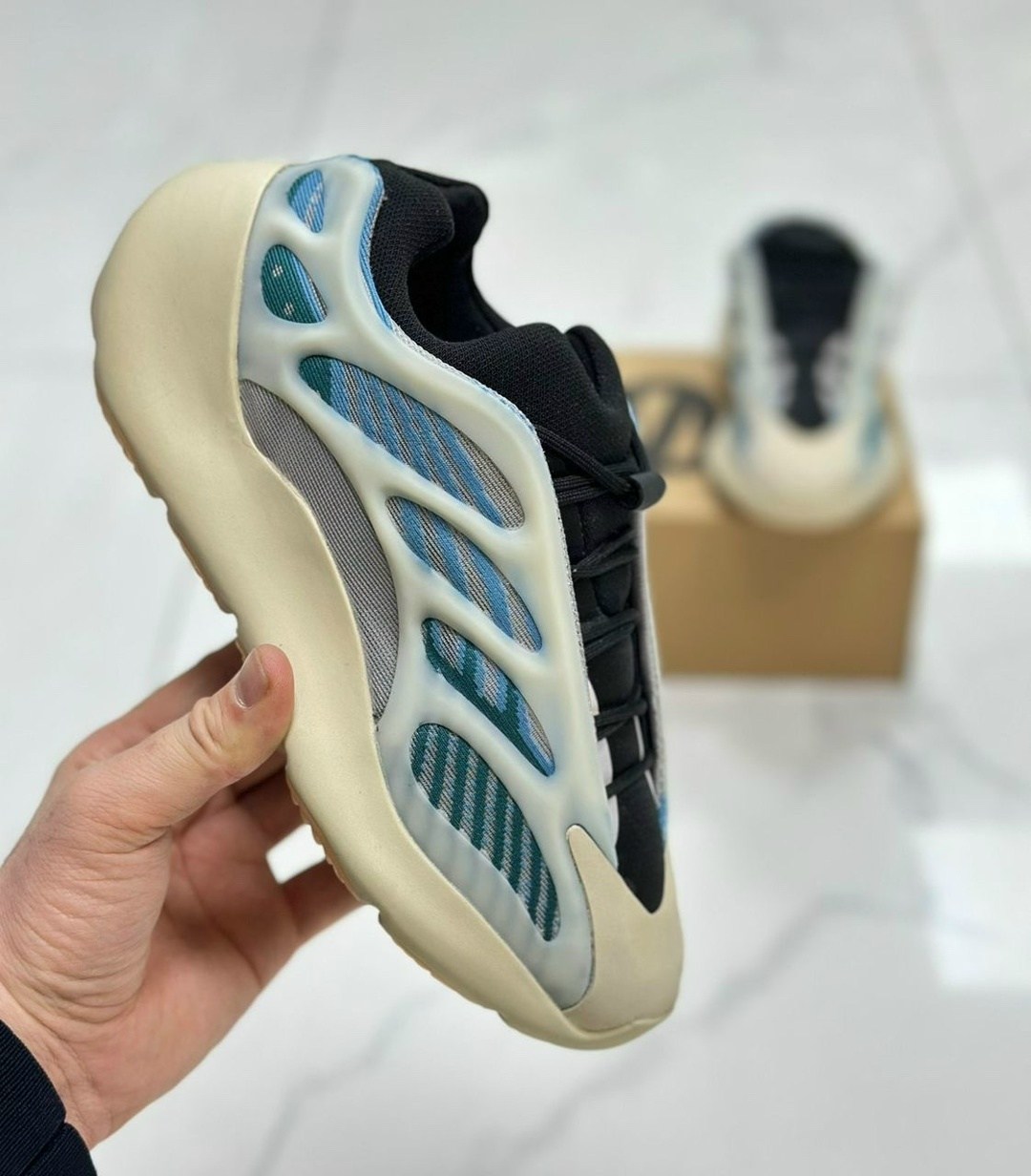 кроссовки adidas yeezy boost 700 v3,adidas yeezy boost 700 v 3,adidas yeezy boost 700,кроссовки adidas yeezy boost 700,кроссовки adidas yeezy boost 700 v3 цвет белый