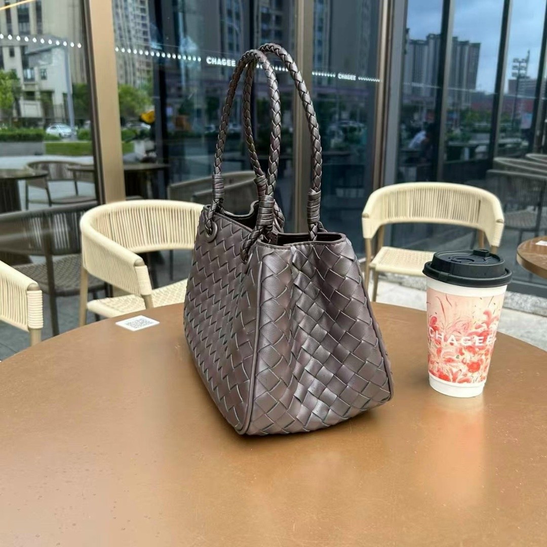 bottega veneta сумка,сумка женская bottega veneta,сумка bottega,сумка,сумка плетеная