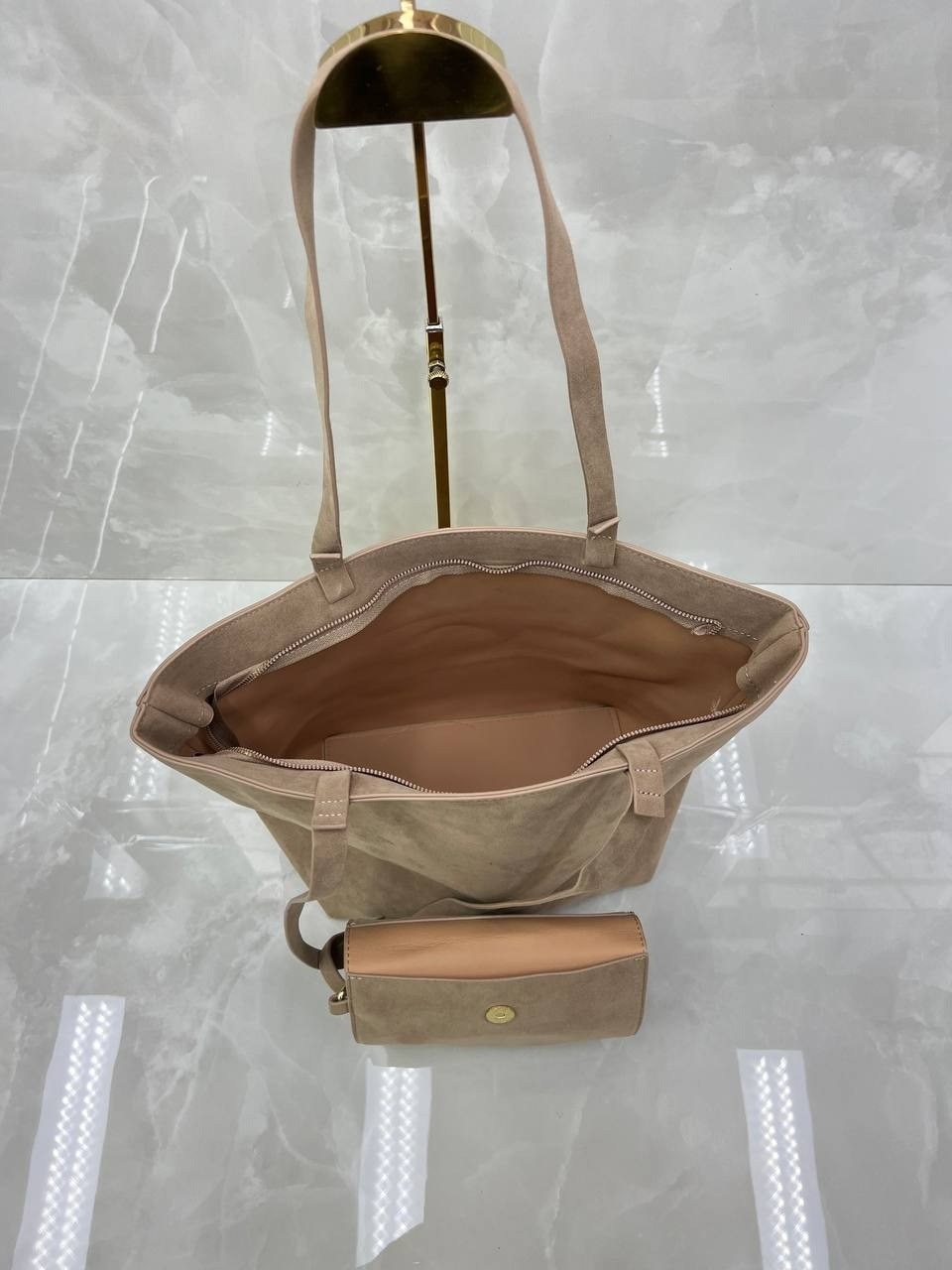 сумка шоппер из натуральной замши,шоппер из натуральной замши,шоппер натуральная кожа сумка большая кожаная на плечо reversal,замшевая сумка шоппер,замшевая сумка